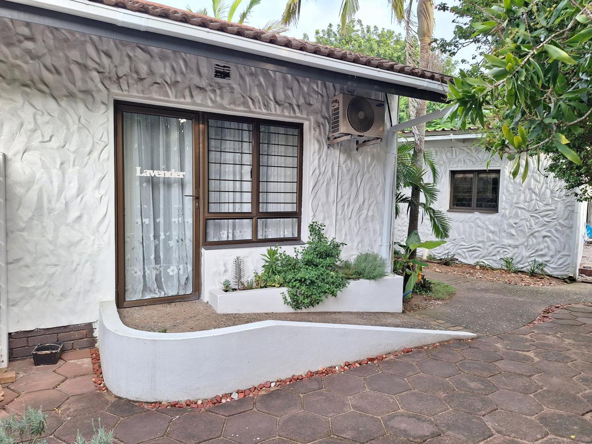 Umuzi Guest House Richards Bay Exterior photo